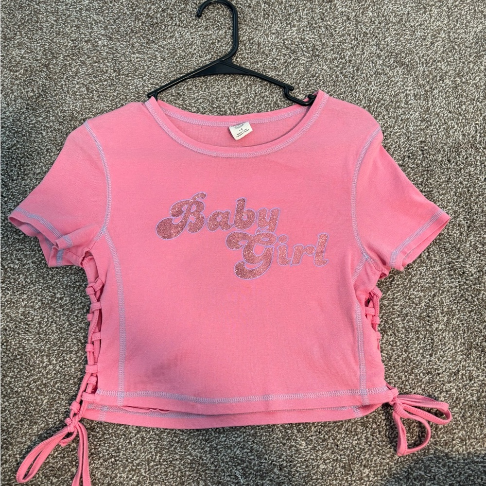 Urban outfitters Y2K style baby tee crop top